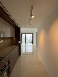 Avenue South Residence (D3), Apartment #631475341